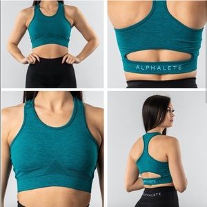 Alphalete Aero Sports Bra Teal